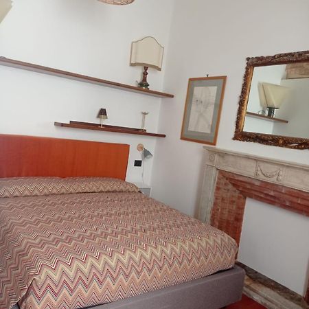 B&B Pergola House ลุคคา ภายนอก รูปภาพ