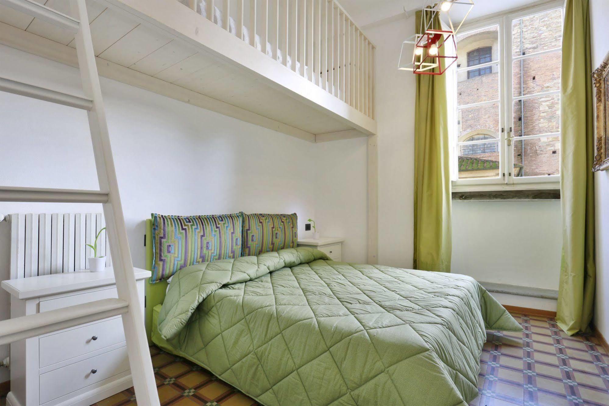 B&B Pergola House ลุคคา ภายนอก รูปภาพ